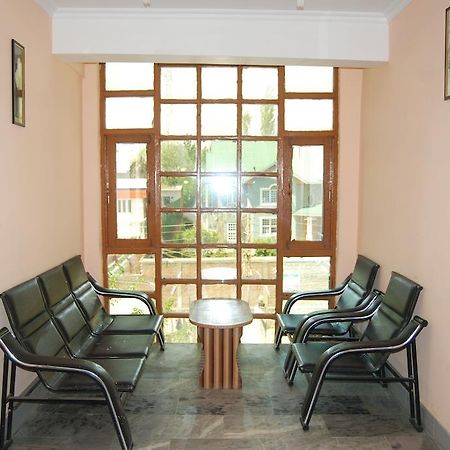 Hotel Azad Durgjan 외부 사진